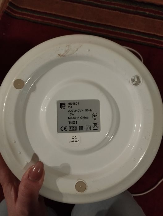 Продам зволожувач повітря Philips