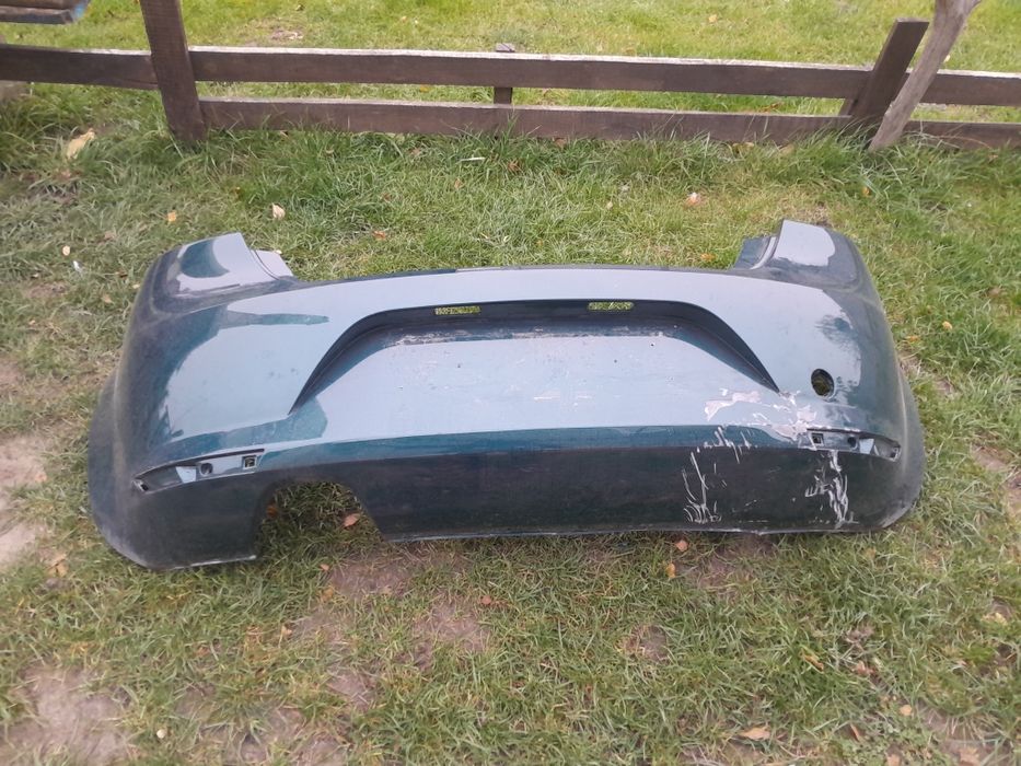 Задній бампер на сеат леон 2 ,05-12рік