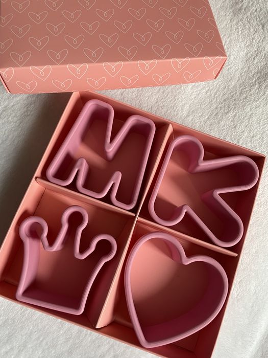 Формочки Mary Kay