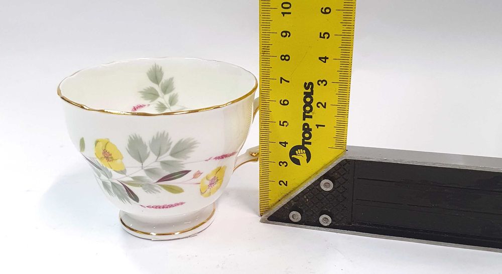 ROYAL VALE . Por. Patera filiżanka trio zestaw śniadaniowy 4 elementy