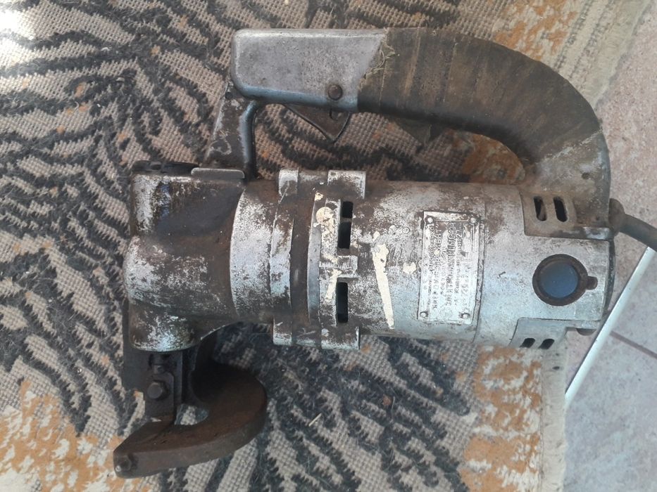 Электроножницы С - 424 РСФСР, ручные ножницы по металлу гильотина