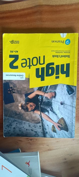 różne ksiazki do 1 klasy liceum