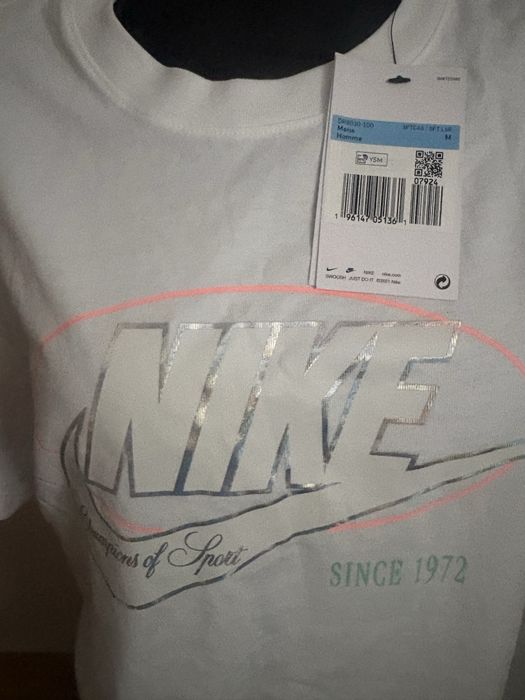 Nowy T-shirt Nike – biały – z metką – rozmiar M