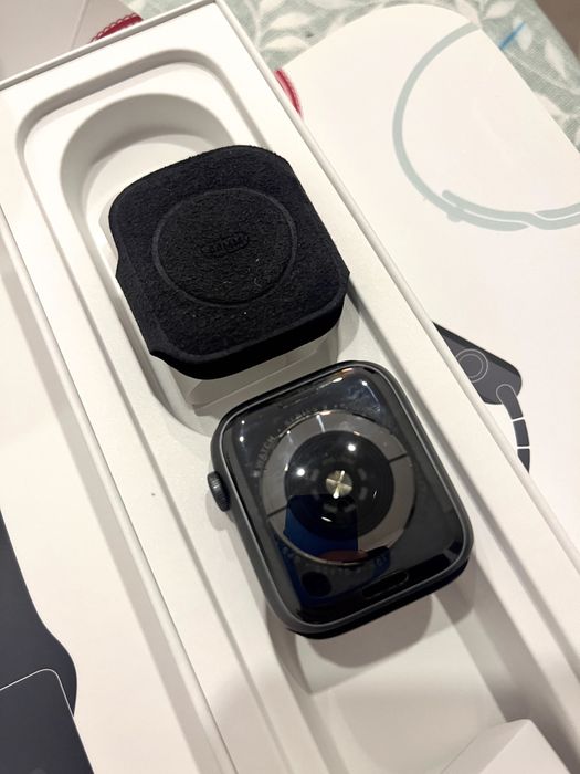Apple Watch Series 5 44mm