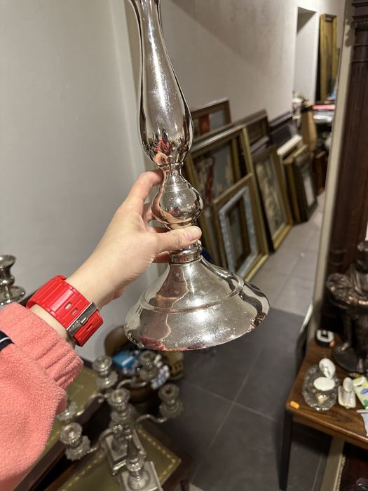 Świecznik pojedyńczy na nodze wysoki 50cm kolor srebrny 634