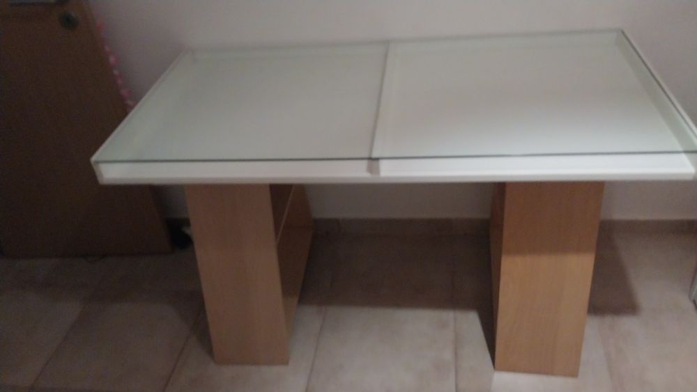 Secretaria tampo de vidro