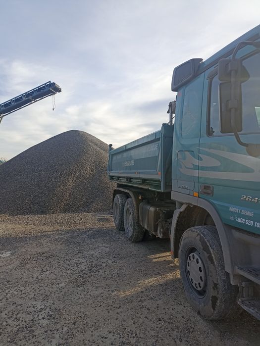 Szlaka Kruszywa Drenaż Żużel Ziemia Ogrodowa Piach Żwir Gruz Tłuczeń