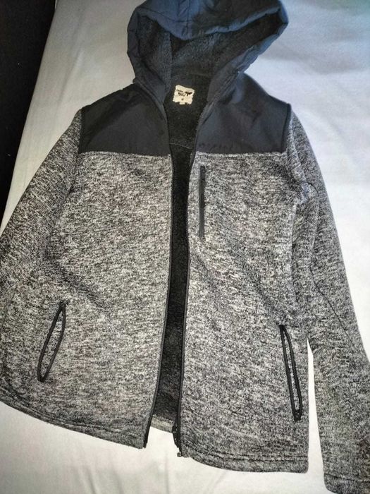 casaco cinzento quentinho