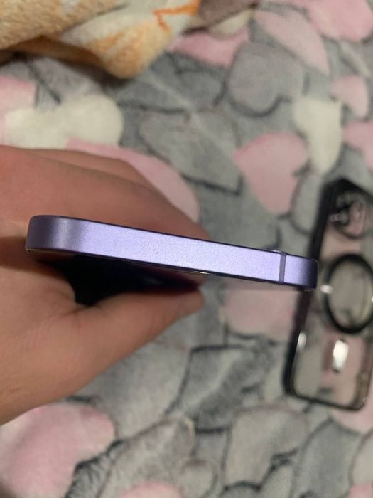 Продам айфон 12 128 гб