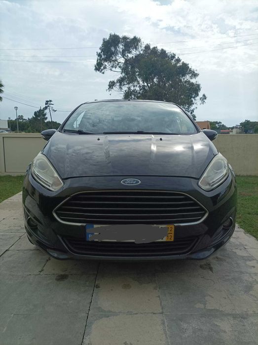 Ford Fiesta 1.5 TDCi Titanium 75cv (2012) – Excelente Estado – Distribuição Nova