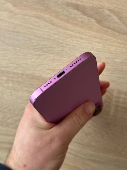 Продам IPhone 16 PLUS 128 Neverlock