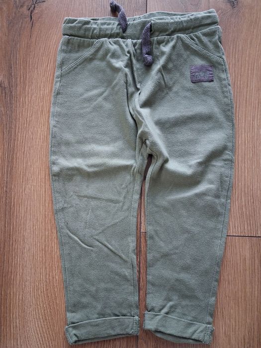Spodnie rozmiar 86 / 7 szt