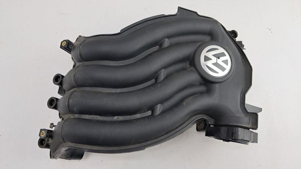 Коллектор Volkswagen Caddy 2.0 BSX 2009 06A133203EF