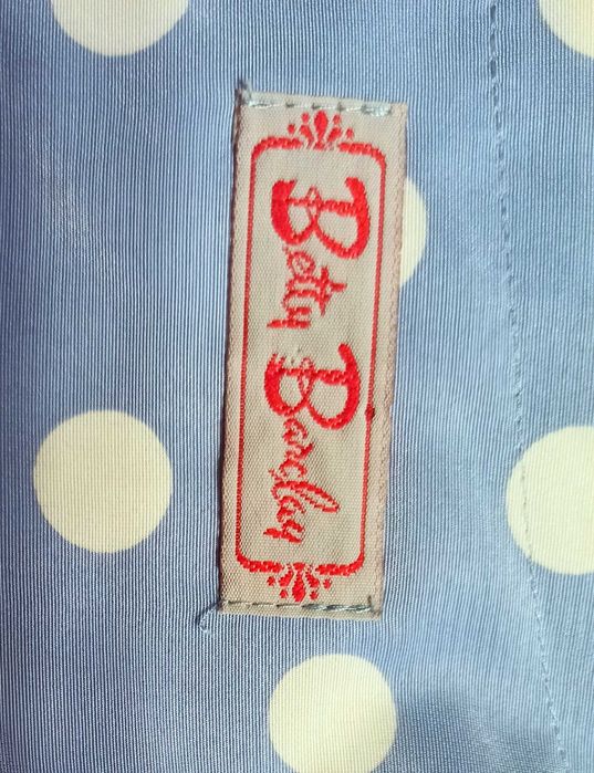 Niebieski błękitny komplet ze spódnicą Betty Barclay grochy groszki 40