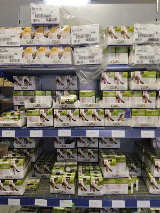 Bielizna, rajstopy, pończochy  GATA , skarpety WOLA  wyprzedaż -30%