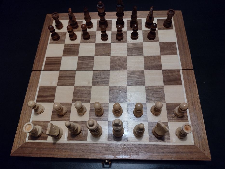 Szachy drewniane tradycyjne, małe, podróżne