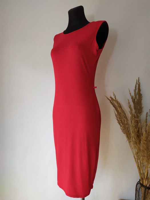 Signature Czerwona sukienka Midi Basic Obcisła Tuba 38 40