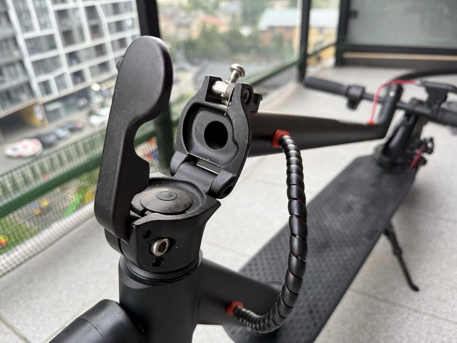 Електросамокат Crosser E9 Premium Air 10 inch (7,5Ah/500W) Black