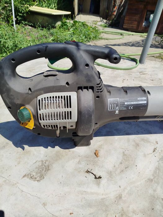 Пылесос для листьев двухтактный 0.7kw