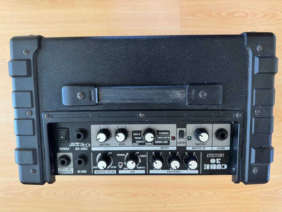 Roland  Cube 30