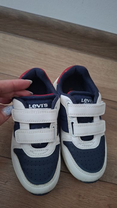 Кросівки Levi's ,мокасини,ботинки дитячі