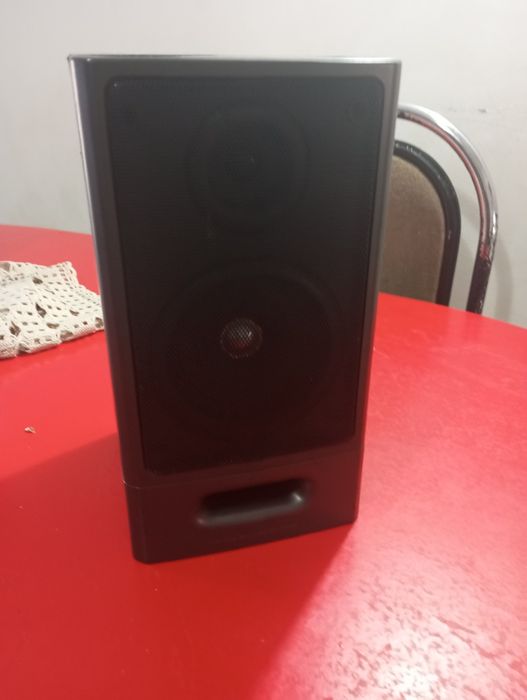 Culunas de som a fundo