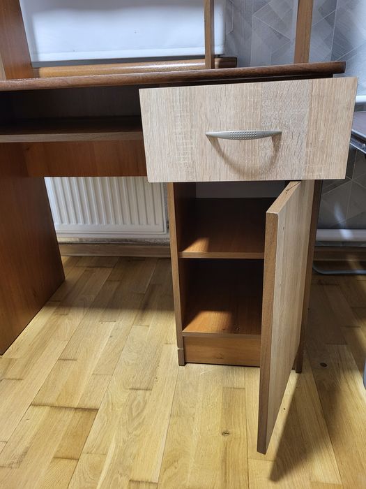 Письмовий стіл 150/92.5/59