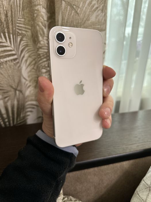 iphone 12 128g білий акумолятор 85%