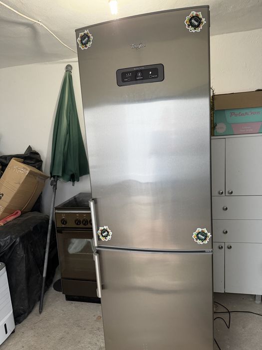Combinado Whirlpool No Frost Inox (Tecnologia 6th Sense)