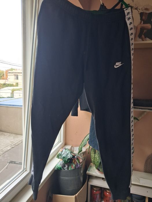 Женские штаны Nike