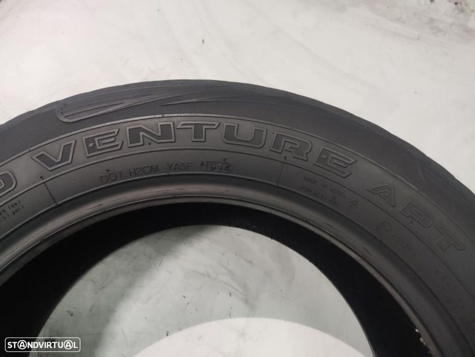 2 pneus semi novos 235-60r18 kumho - oferta dos portes