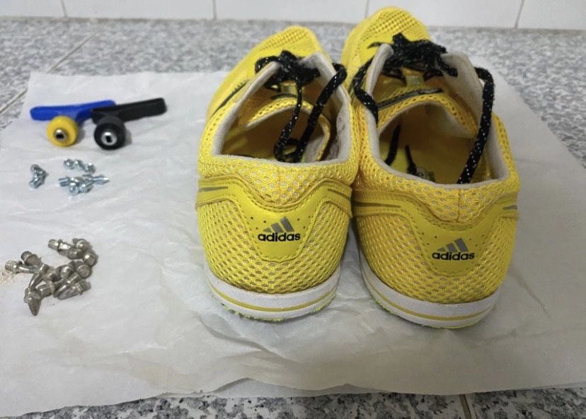 Tenis Adidas Adizero Bicos