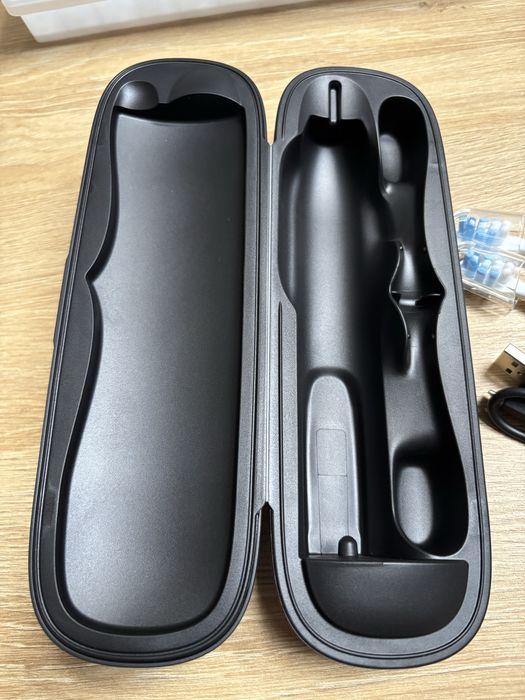 Philips Sonicare HX960K Czarna Szczoteczka soniczna case ładowarka