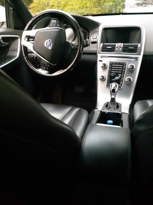 Автомобіль Volvo XС 60 2017