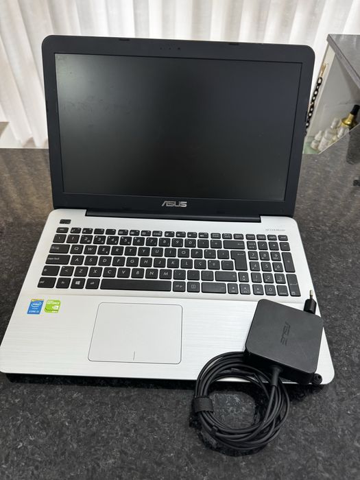 Asus x555l avariado