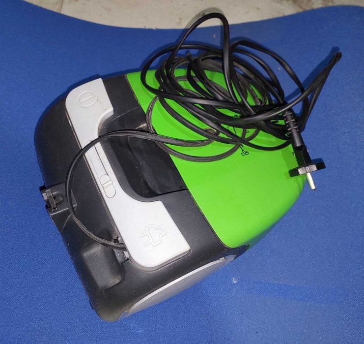 Пилосос Philips FC 8212 (1600W)