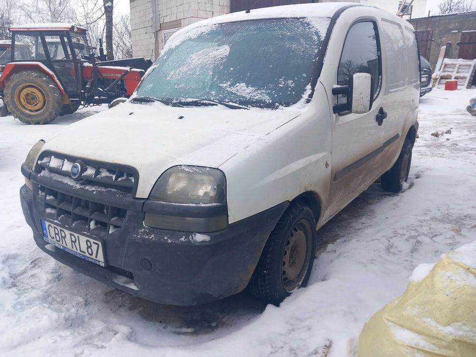 Fiat doblo leko  urzkodzony