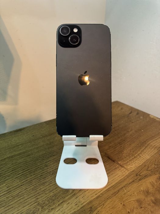 Чудовий Iphone 15 plus !