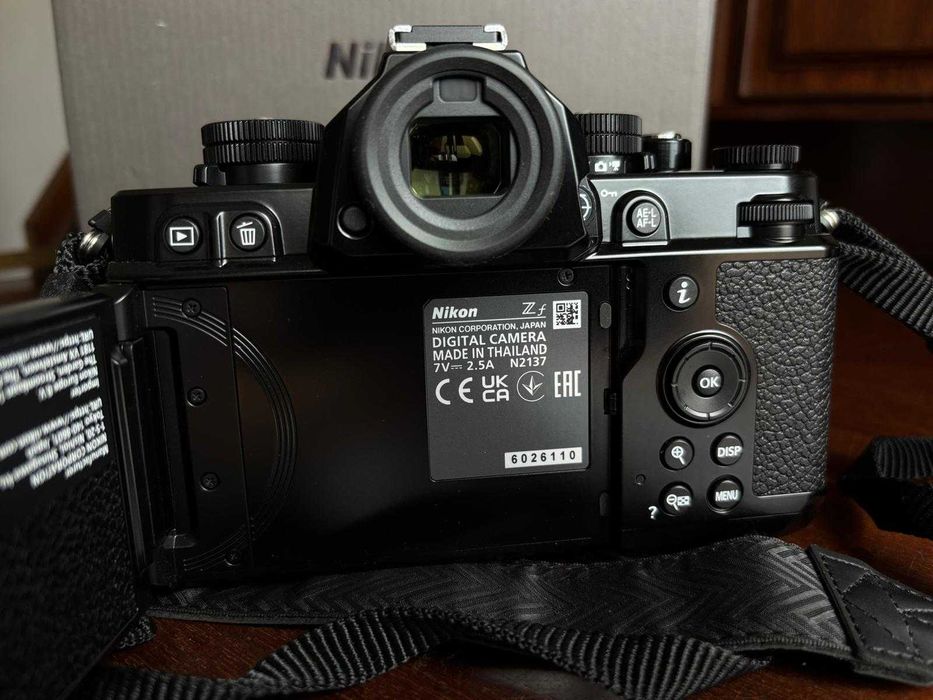 Nikon Z f + 50mm 1.8 Yongnuo