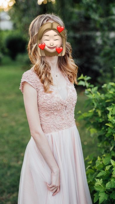 Сукня на випускний