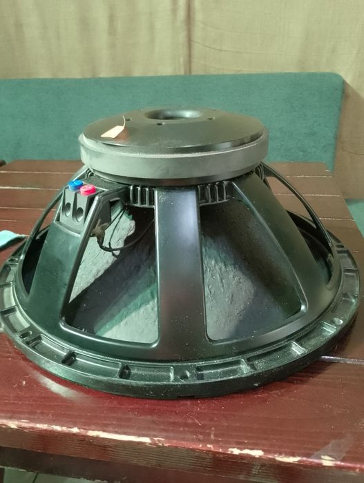 Комплект сабвуферів jbl + підсилювач