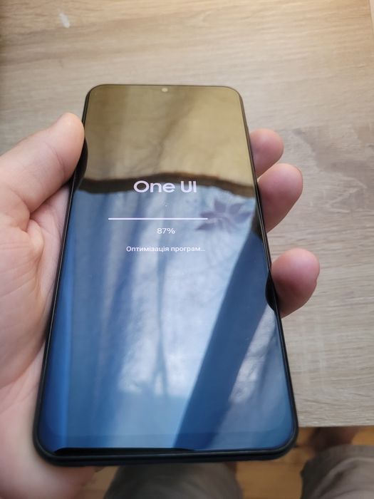 Продам телефон Samsung a13 4g
