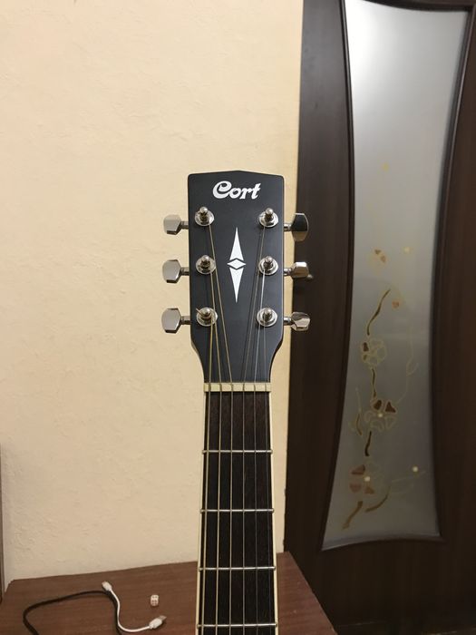 Електроакустична гітара cort ad880cens