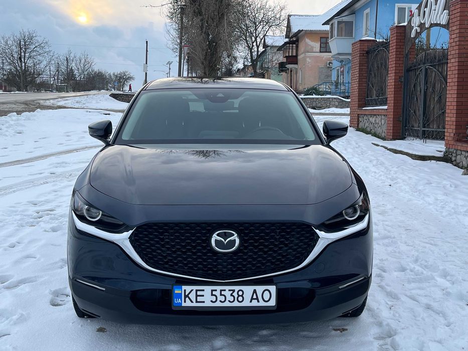 продам Mazda CX-30