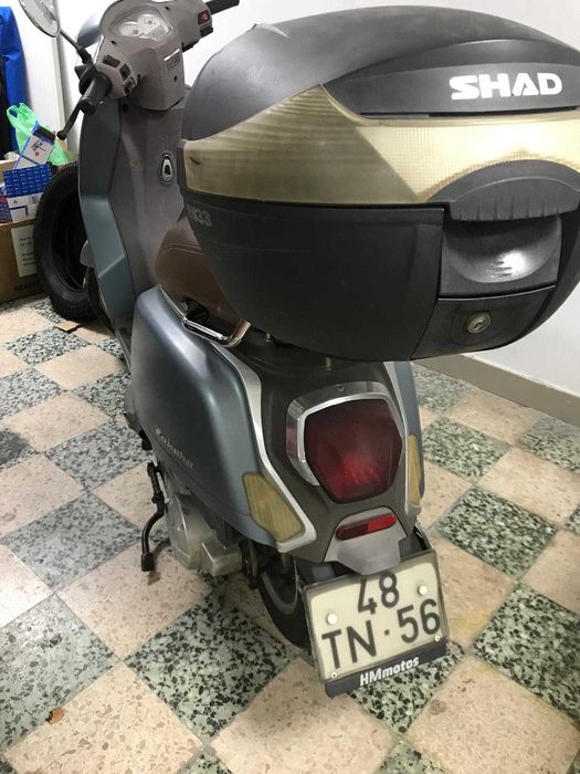 Scooter acelera, 125cc