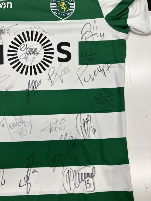 Camisola do Sporting 2017/2018 autografada