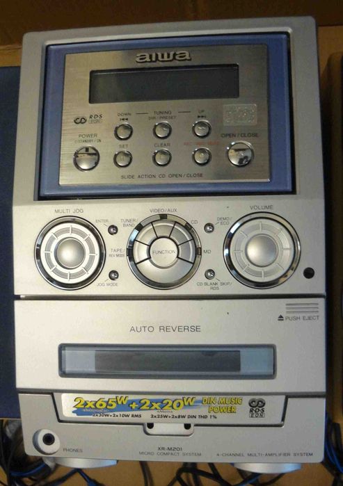 Музыкальный центр Aiwa XR-M 201 полностью рабочий