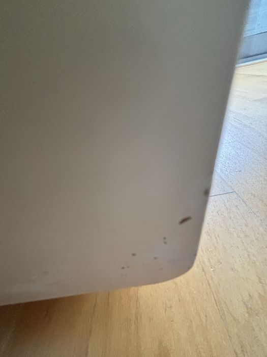 Cana Beliche com secetaria e estante Ikea