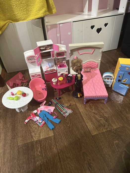 Мебель для барби , посуда