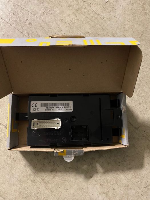 Блок керування Renault Рено 8200461556